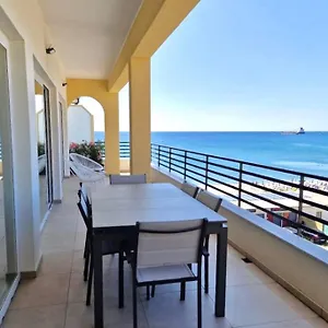 https://un-affaccio-sul-mare.hotelitalianriviera.com