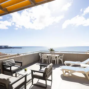 https://mdano-surf-beach-apartment.in-canary-islands.com
